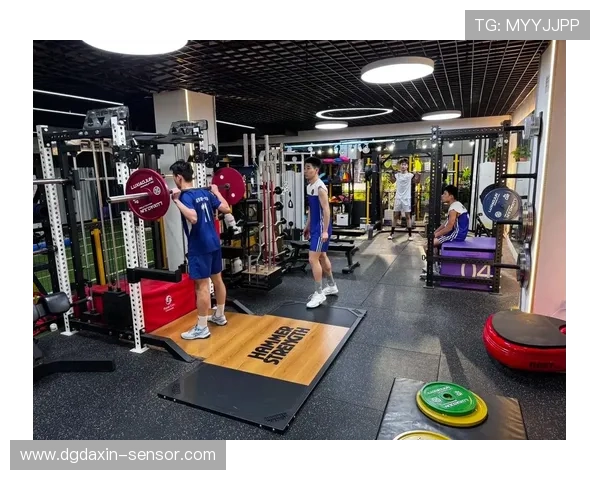 排球新手必看：从基础力量训练到实战技巧的全面指南